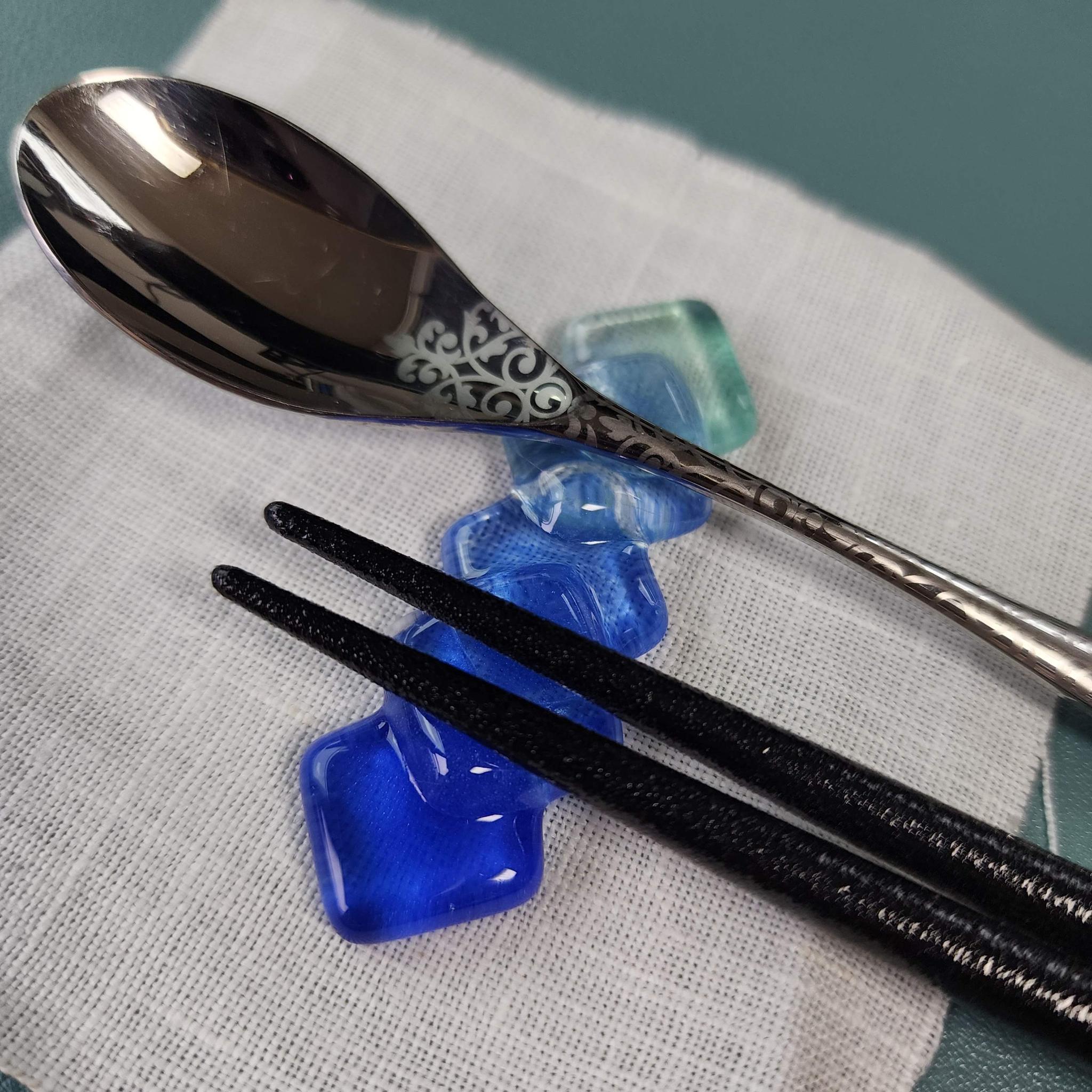 スプーンも置ける夏色のお箸置き1枚目の画像