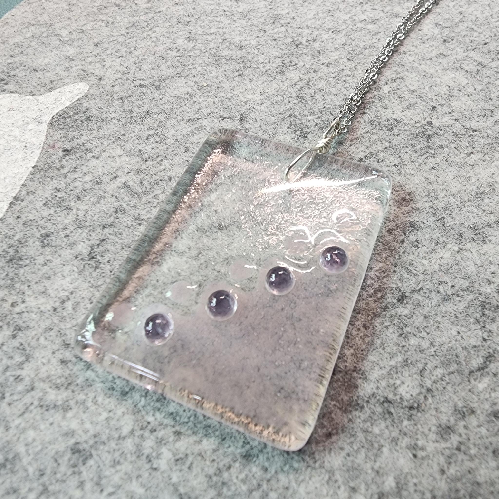 ドットデザインのガラスペンダント３