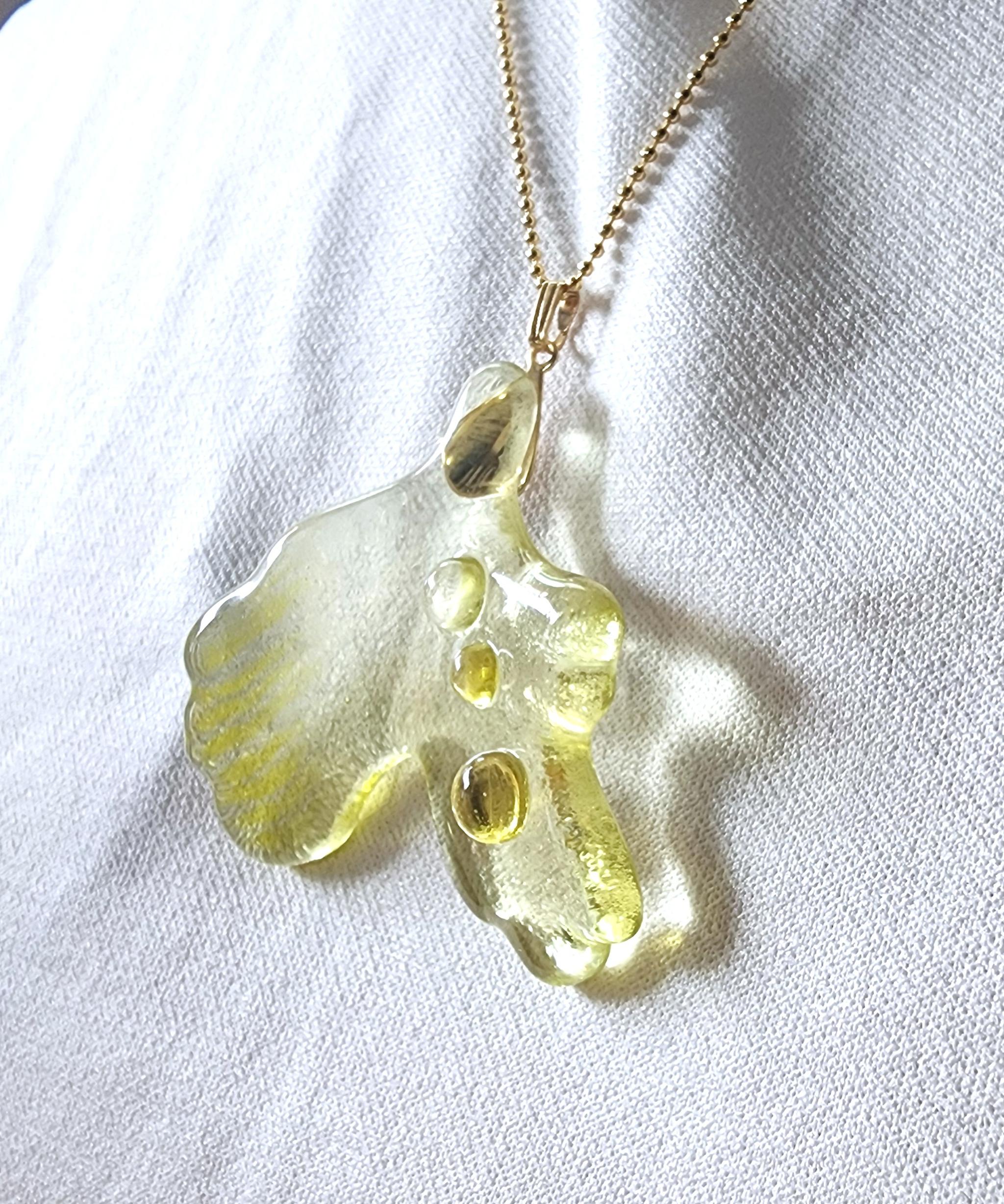 いちょうのペンダント１