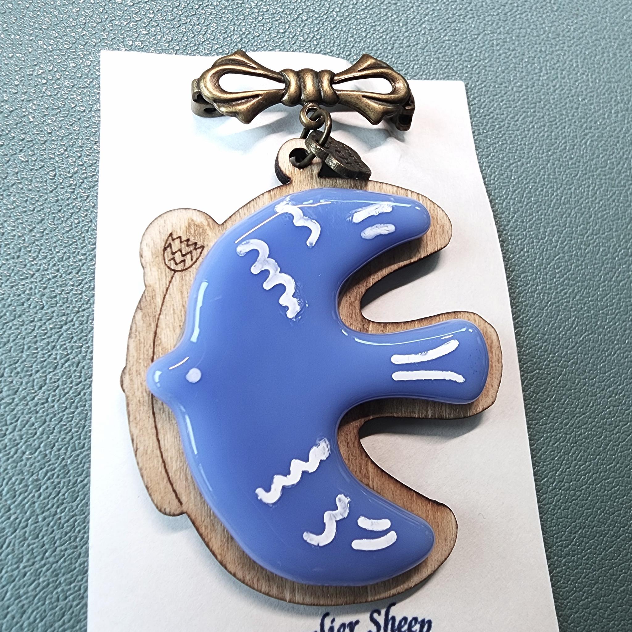 北欧風デザイン＊木とガラスのコラボブローチ（鳥）３ | 2枚目